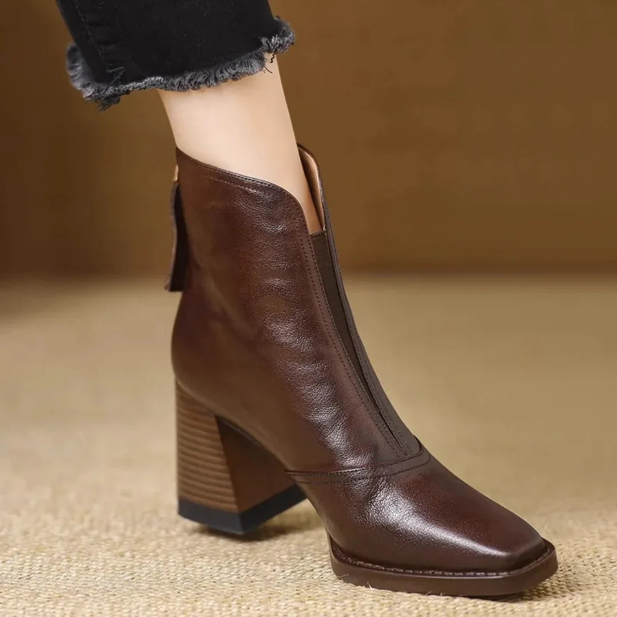 Hollis & June | Mellena Side-Zip Ankle Boots