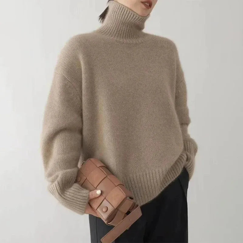 Hollis & June | Classic Turtleneck Sweater