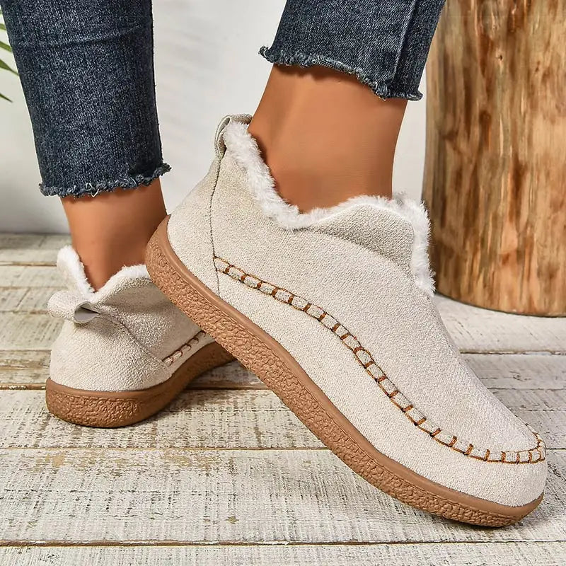 Hollis & June | Ellis Cushioned Non-Slip Ankle Boots