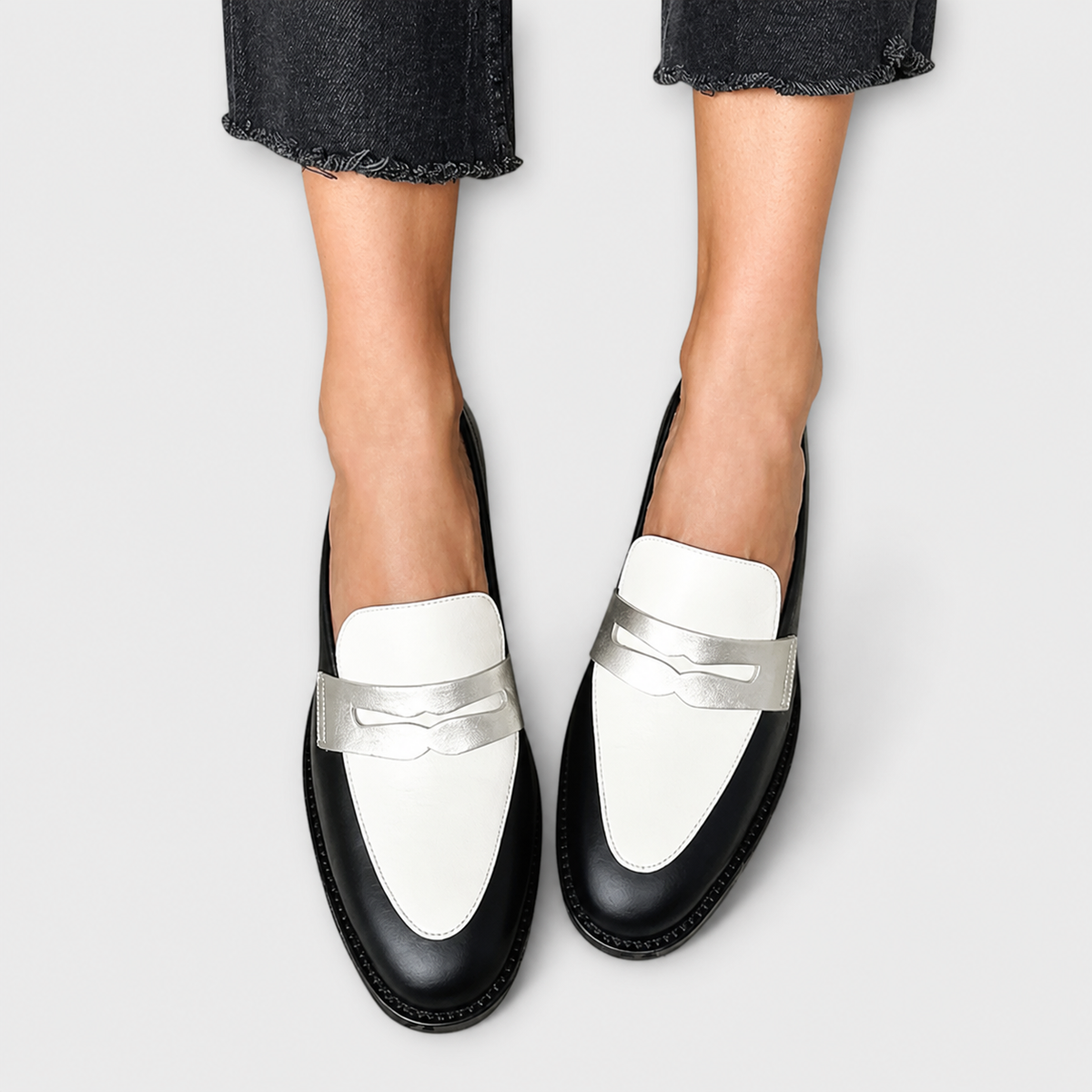 Hollis & June | Xara Metallic Black Loafers